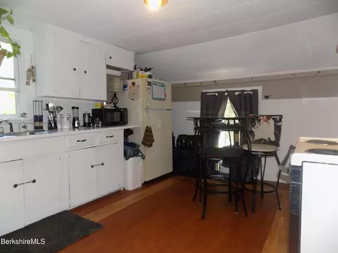 175-177 Center St #3, Lee, MA 01238 photo 5