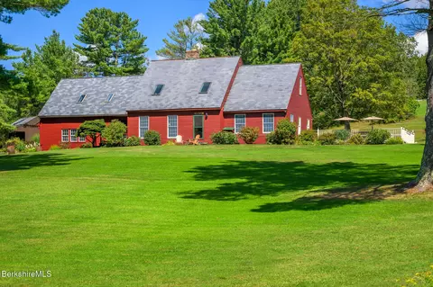 21 Stone House Rd, Canaan, NY 12029