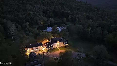 55 0 Maple Hill Rd, West Stockbridge, MA 01266