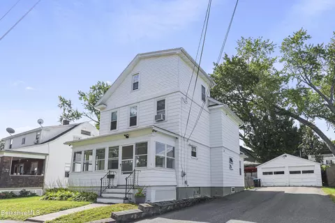 11 Stanley Ave, Pittsfield, MA 01201