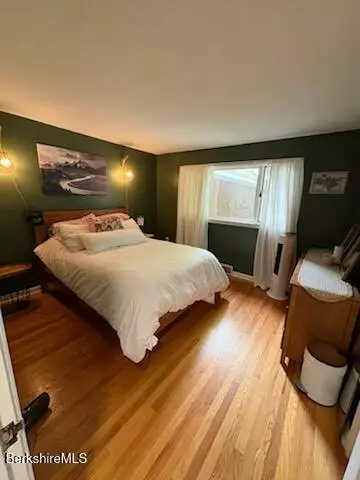 Bedroom - 61 Tor Court Ct, Pittsfield, MA 01201 photo 2 of 3
