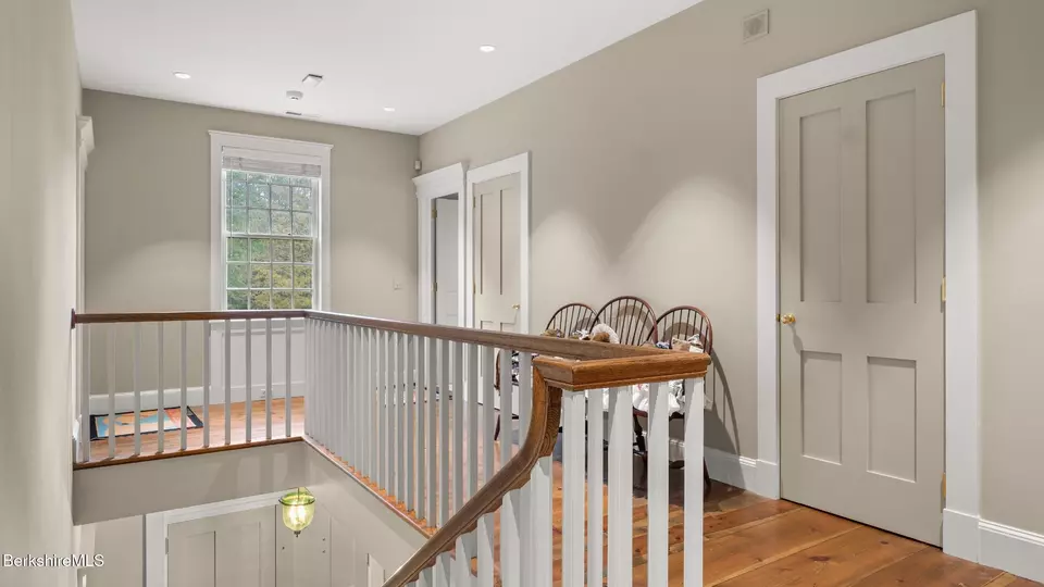 Entry Way - 110 Alford Rd, Great Barrington, MA 01230 photo 2 of 2