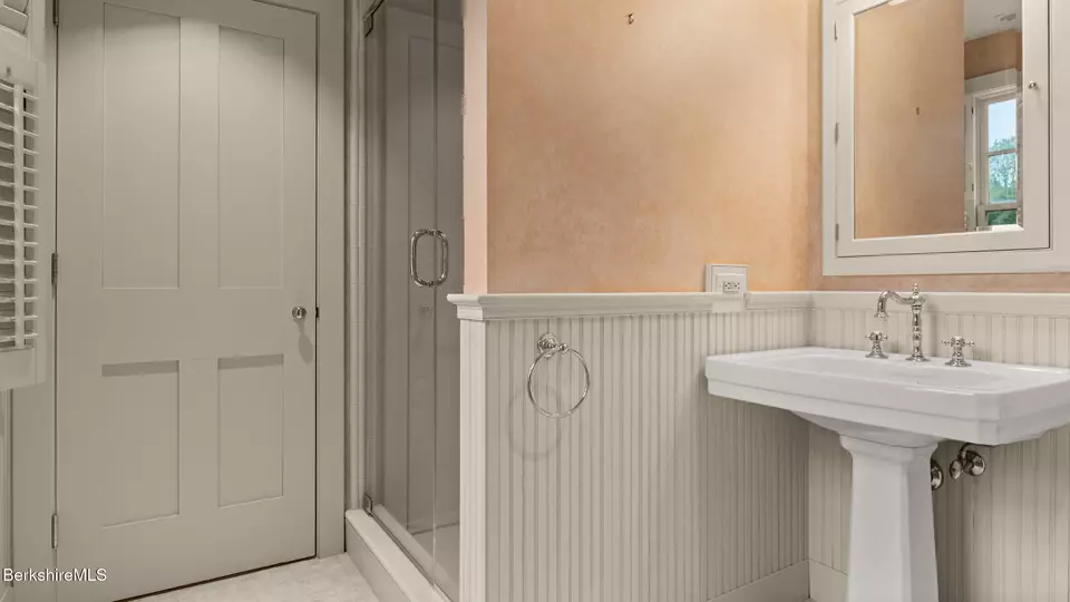 Bath - 110 Alford Rd, Great Barrington, MA 01230 photo 6 of 9