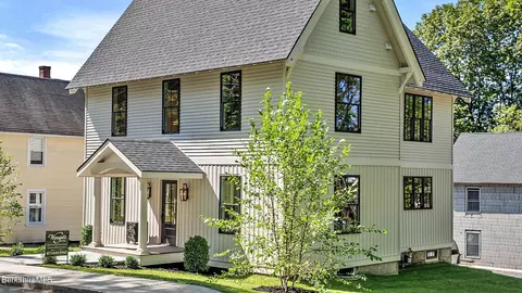 228 East St, Great Barrington, MA 01230