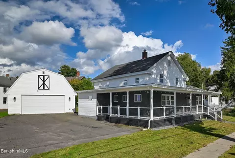 53 Depot St, Cheshire, MA 01225