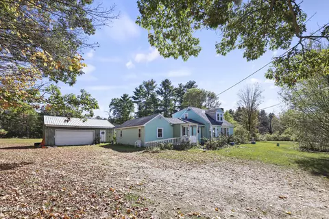 1698 Clayton Mill River Rd, Southfield, MA 01259