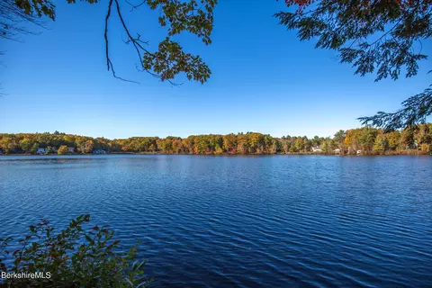 Leisure Ln, Otis, MA 01253