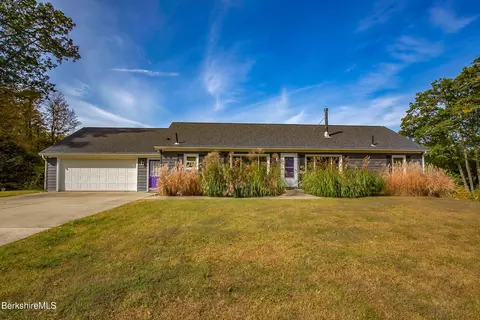 168 Tolland Rd, Otis, MA 01253