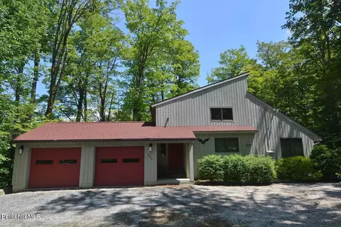 262 Stebbins Rd, Otis, MA 01253