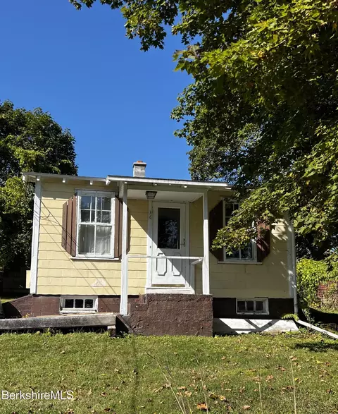 36 Beacon Ave, Pittsfield, MA 01201
