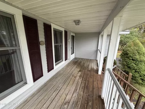 165 George Street St, Lee, MA 01238 photo 5