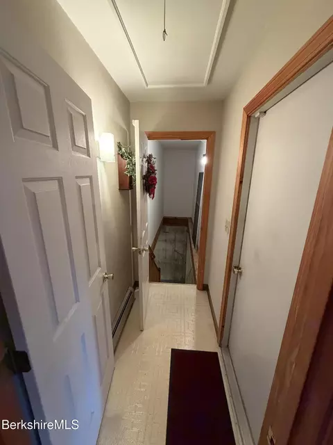 165 George Street St, Lee, MA 01238 photo 15
