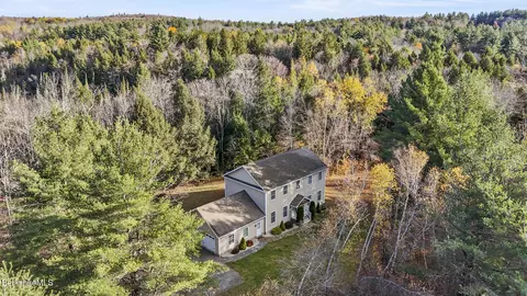 60 Middlefield Rd, Washington, MA 01223