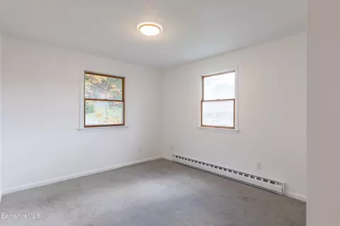 68 Howe Rd, Pittsfield, MA 01201 photo 22