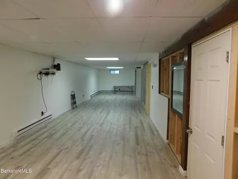 68 Howe Rd, Pittsfield, MA 01201 photo 26