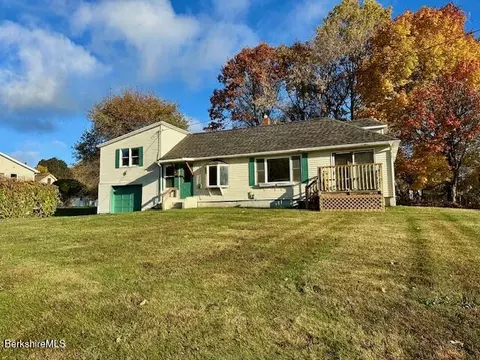 41 Highland Ave, Pittsfield, MA 01201