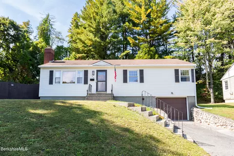 139 Gamwell Ave, Pittsfield, MA 01201