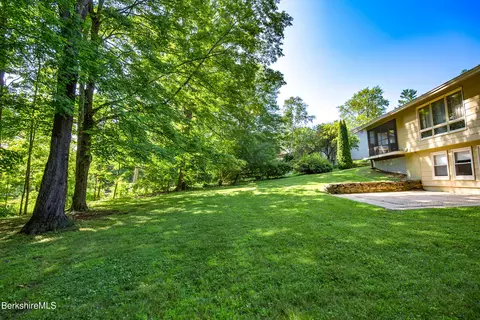 30 Pease Ter, Lee, MA 01238 photo 7