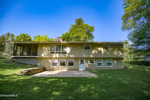 30 Pease Ter, Lee, MA 01238 photo 5