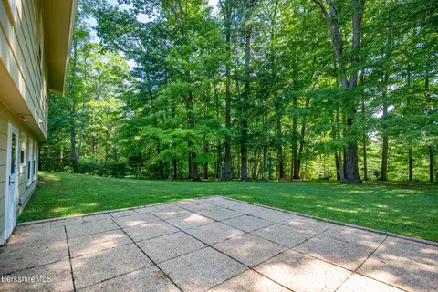 30 Pease Ter, Lee, MA 01238 photo 9