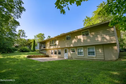 30 Pease Ter, Lee, MA 01238 photo 6