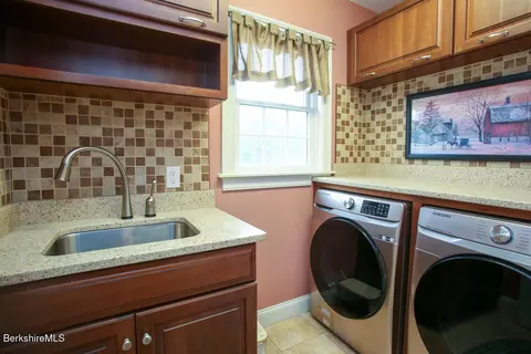 200 Easthampton Rd, Westhampton, MA 01027 photo 11