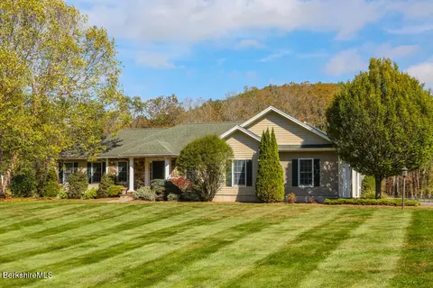 200 Easthampton Rd, Westhampton, MA 01027 photo 5
