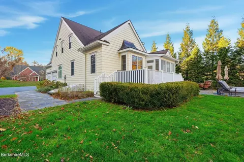Exterior - 4 Stoneledge Rd, Lenox, MA 01240 photo 8 of 8