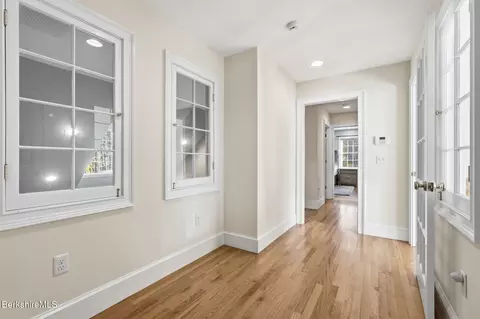 Entry Way - 4 Stoneledge Rd, Lenox, MA 01240 photo 3 of 3