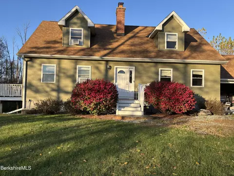 558 N Main St, Lanesborough, MA 01237