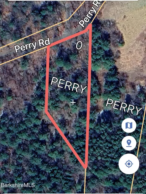 0 Perry Rd, Sandisfield, MA 01255