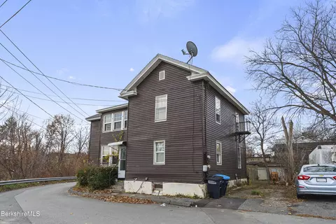 3 Pleasant St # -5, Pittsfield, MA 01201