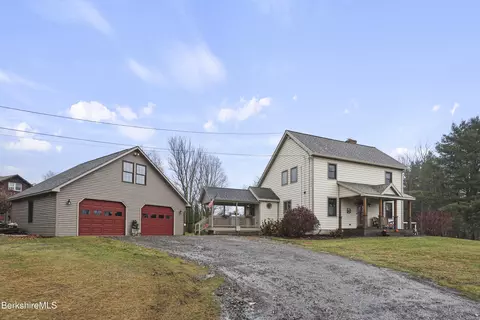 573 Stafford Hill Rd, Cheshire, MA 01225