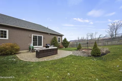 46 E Orchard Ter, Adams, MA 01220 photo 41