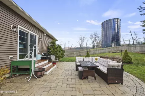 46 E Orchard Ter, Adams, MA 01220 photo 34