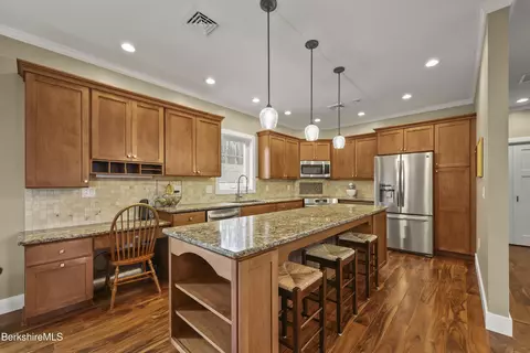 46 E Orchard Ter, Adams, MA 01220 photo 14