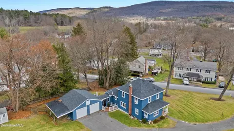 8 Catherine St, Lenox, MA 01240