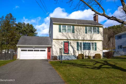 63 Asci Dr, Pittsfield, MA 01201