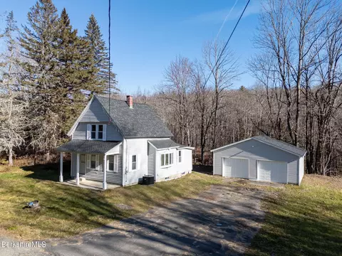 70 Town Hill Rd, Middlefield, MA 01243