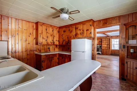 470 Main Rd, Monterey, MA 01245 photo 18