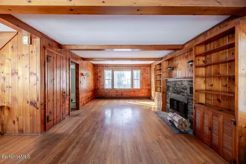 470 Main Rd, Monterey, MA 01245 photo 6