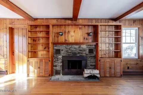 470 Main Rd, Monterey, MA 01245 photo 7