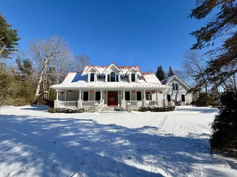 7 Poirot Rd, Florida, MA 01247