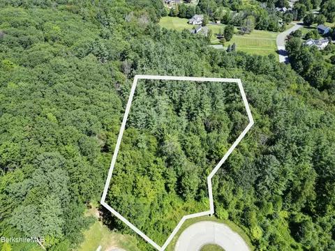 lot Apt 26 Old Farm Rd, Pittsfield, MA 01201