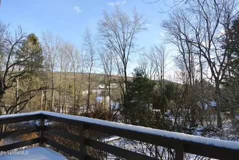 9 Cone Hill Rd, West Stockbridge, MA 01266
