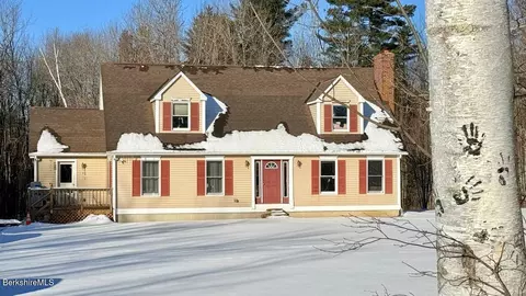 96 New Hartford Rd, Sandisfield, MA 01255