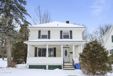 21 Ensign Ave, Pittsfield, MA 01201