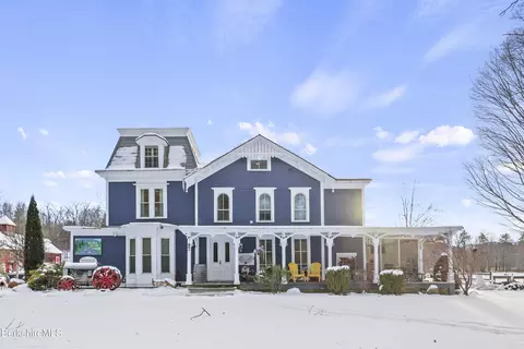295 Blair Rd, Williamstown, MA 01267