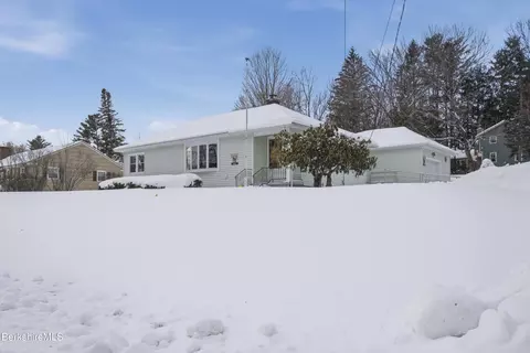 162 Bull Hill Rd, Lanesborough, MA 01237