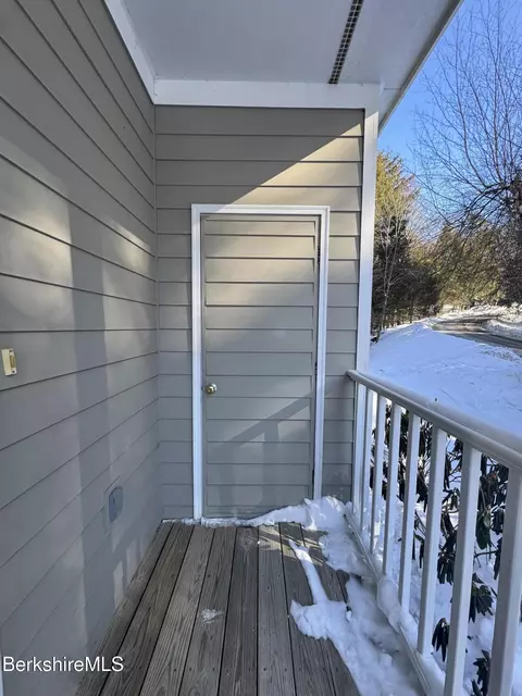 Exterior - 9063 Mountainside Dr, Hancock, MA 01237 photo 4 of 6